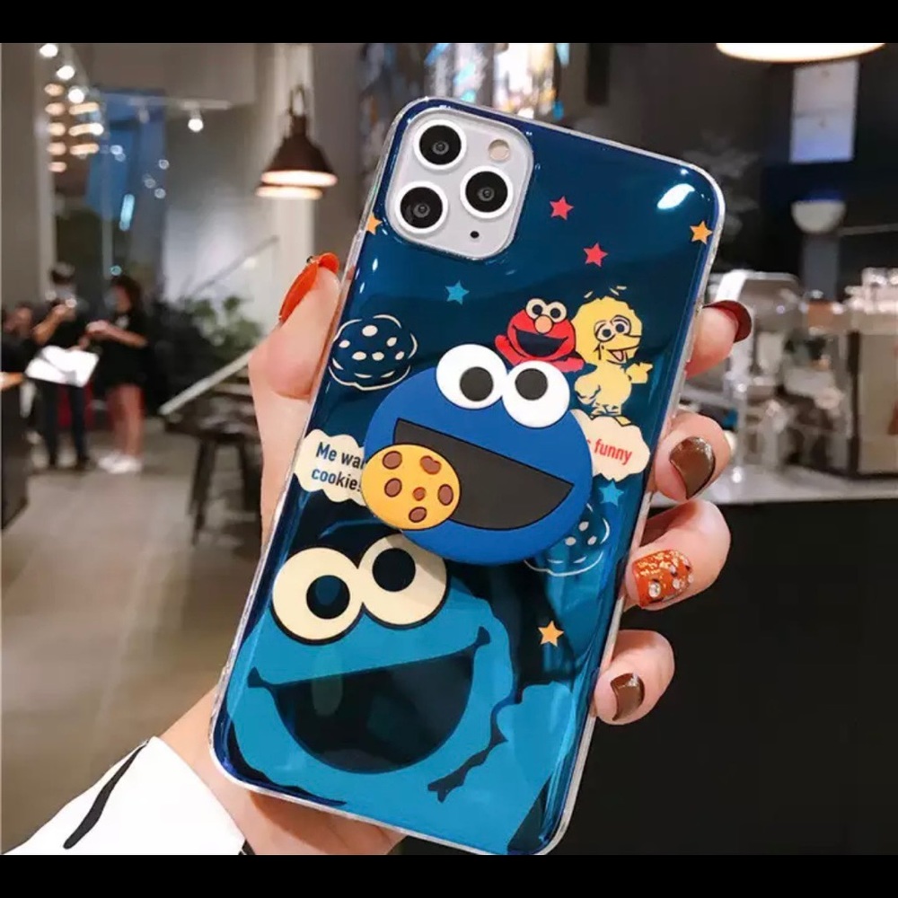 Cookie Monster phone case and pop socket 12 Pro